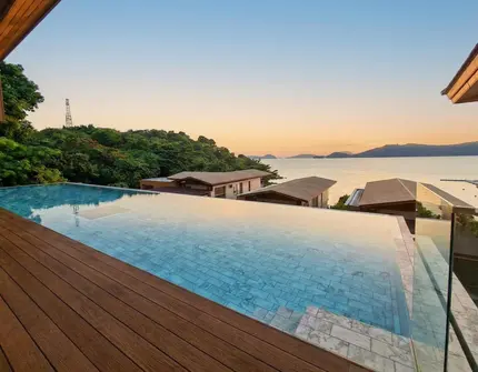 Maison Marina Panwa pool with view