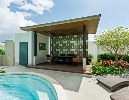 Erawana Creek - pool with deck