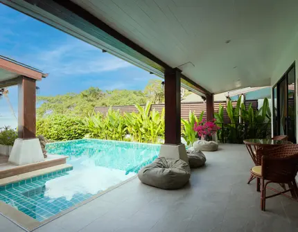 Indu Sunset deck with pool