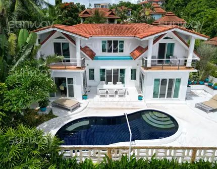 Tongson Beachfront Villa – villa