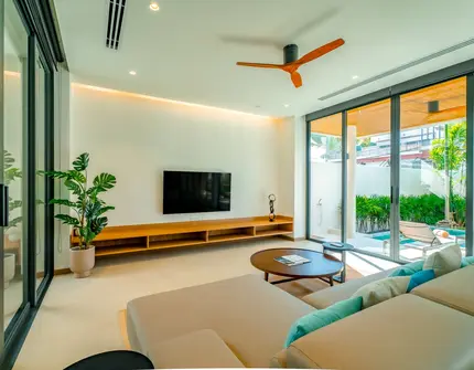 Liva Villa - living room with TV