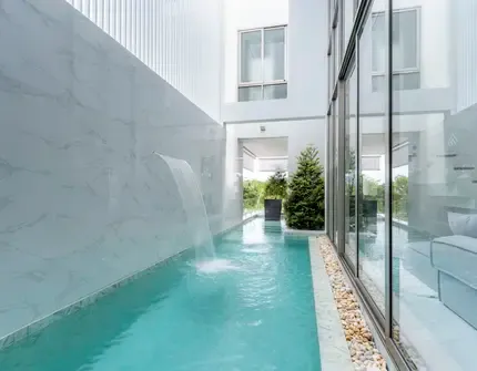 Luxury villas on Phuket The Residence Swimming pool