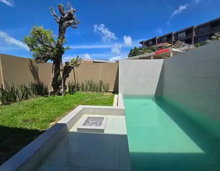 Saturdays Villa - Swimming Pool