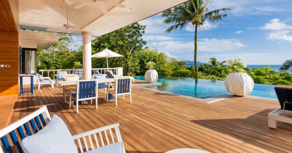 Trisara Signature Villa - Outdoor table