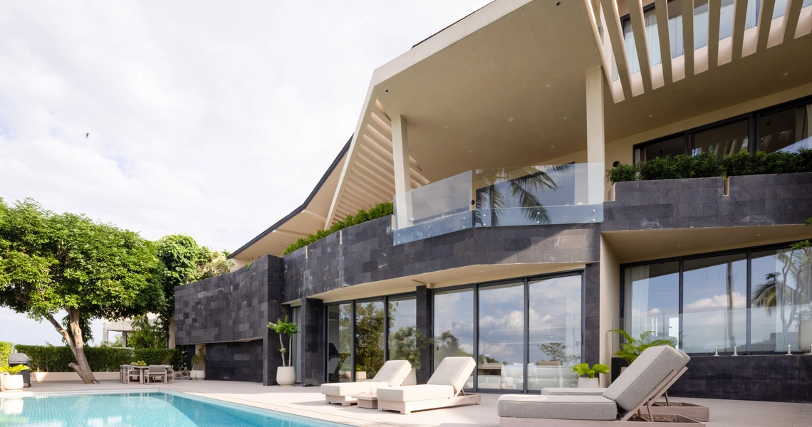 Villa KW2 pool with deck