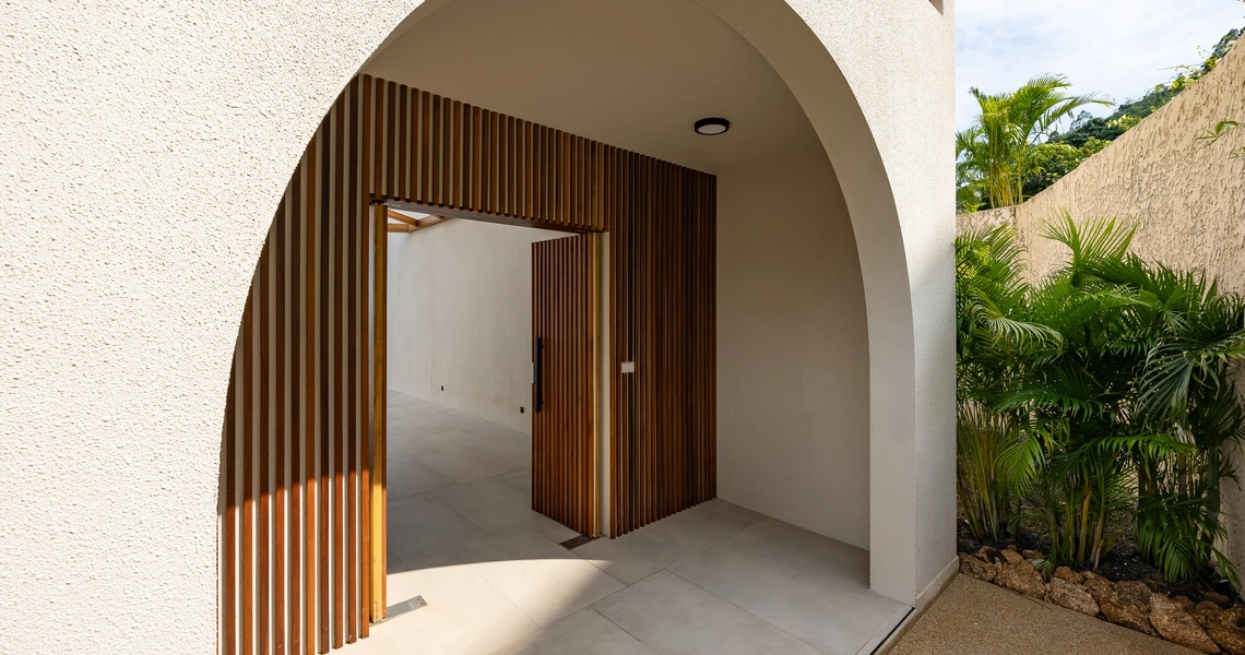 Istani Villa Azure - Entrance