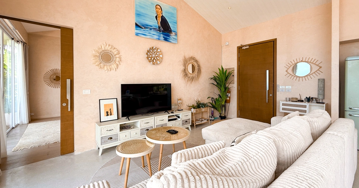 Villa Bohemian - Livonf room