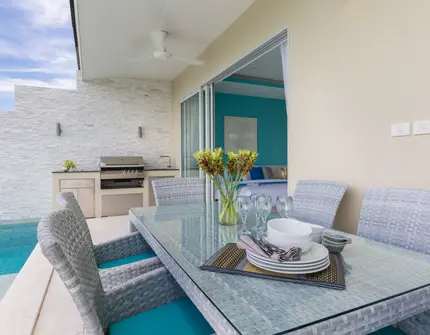 Villa Ambience - Outdoor table