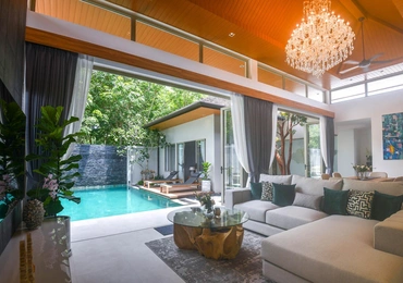 None Wilawan Villas - pool from Living room
