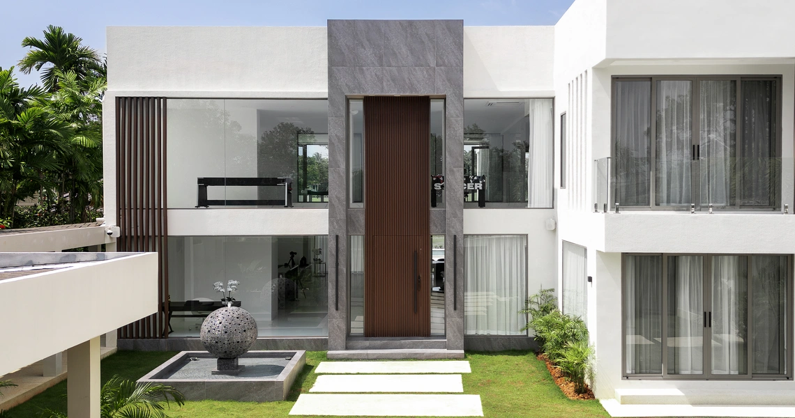 Laguna Homes - exterbak ebtrabce