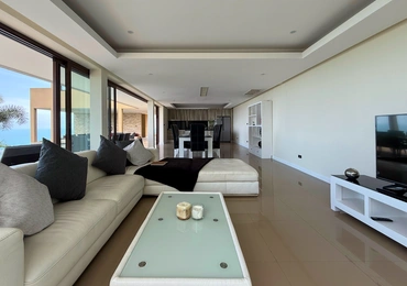 Rockwater Villa Enam- Living area