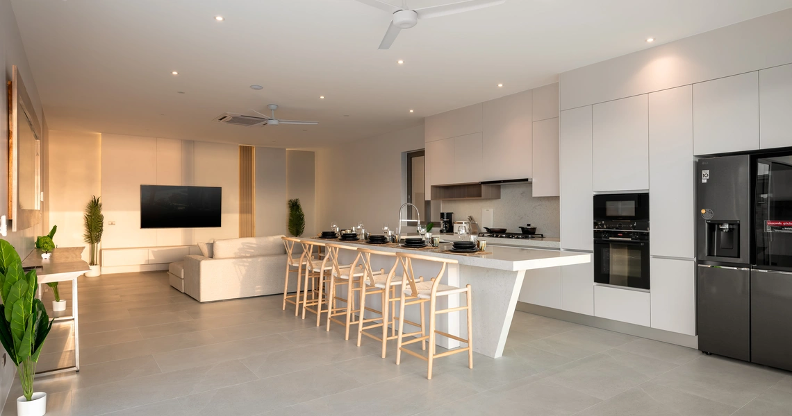 Bangrak Bayview - Kitchen