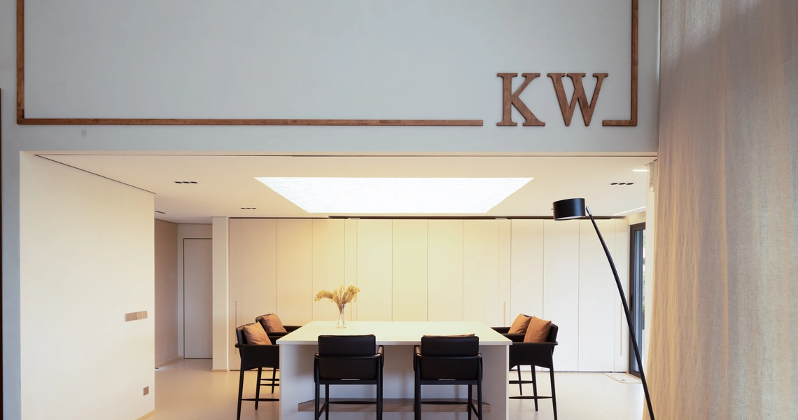 Villa KW2 dining room