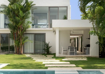 Laguna Homes - external