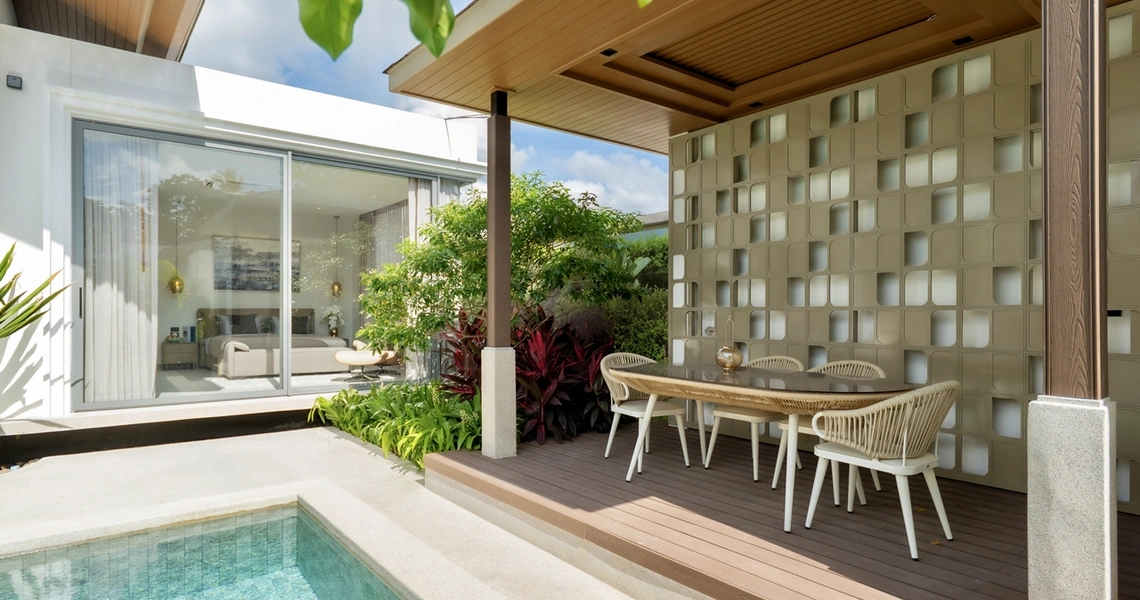 Erawana Creek - pool with deck