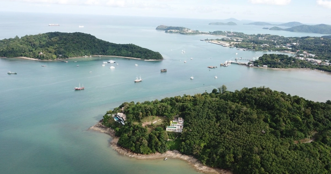 Tamarind Bay oceanfront land -  above view