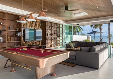 Virtual Tour Ultra-Luxury 7 Bedroom Beachfront Villa in Laem Sor for Sale