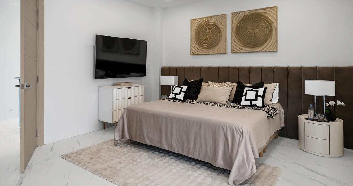 Laguna Homes - bedroom