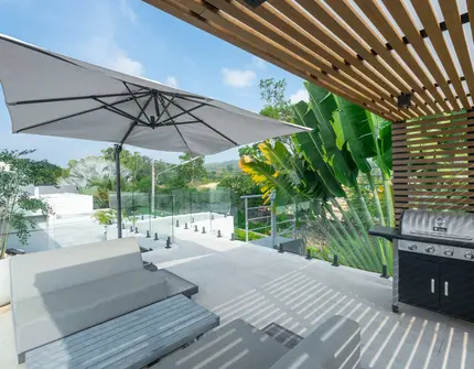 Layan Lucky Villa - bbq area