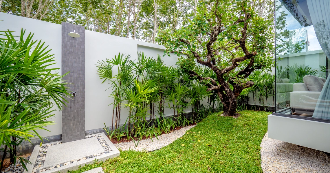 Botanica Modern Loft ll luxury villa - garden