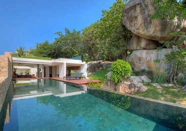 None Luxury villas on Samui Luxury 3 Bedroom Pool Villa in Samujana swimming pool