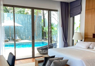Anchan Grand Residence - bedroom with pool