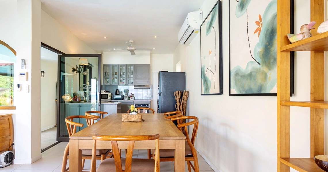 Indu Sunset dining room