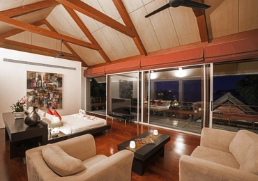 None Stunning sea view villa in an exclusive Surin Beach -
