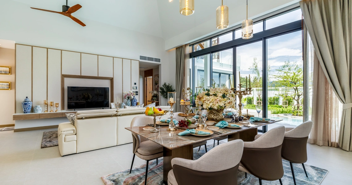 Erawana Creek - living room