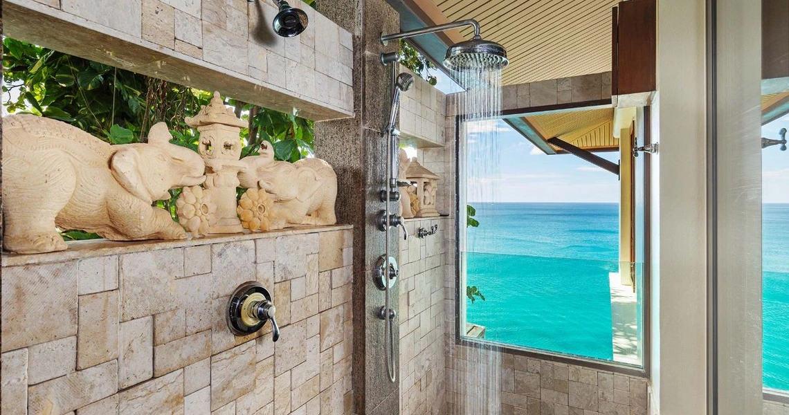 Ocean Front Villa - Bathroom