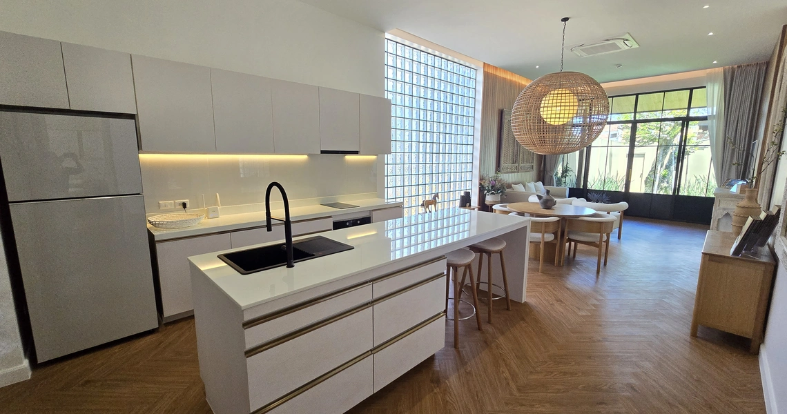 Saturdays Villa - Kitchen area