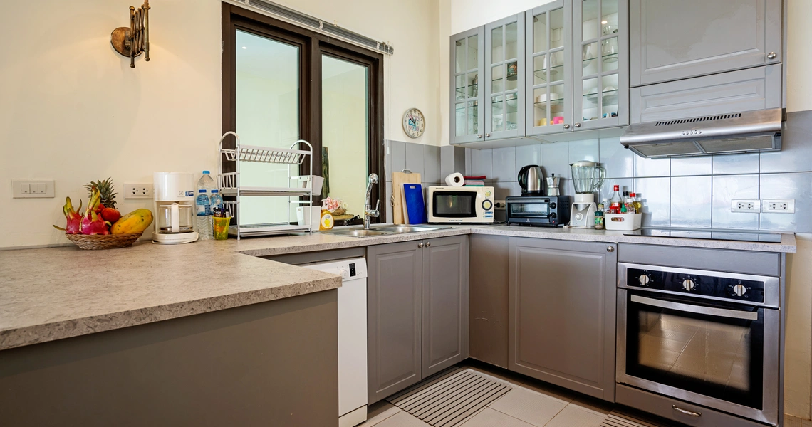 Indu Sunset kitchen