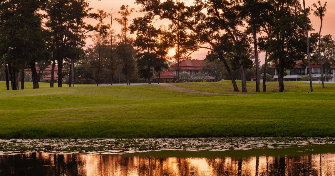 Laguna Homes - lake sunset