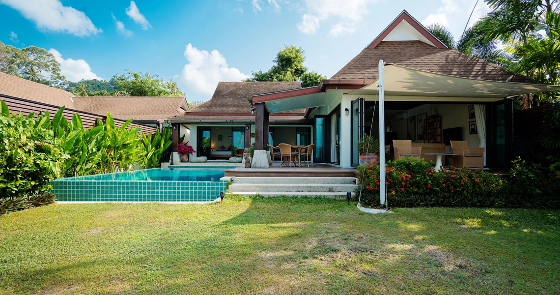 Indu Sunset exterior