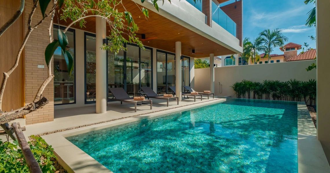 Liva Villa - outdoor pool