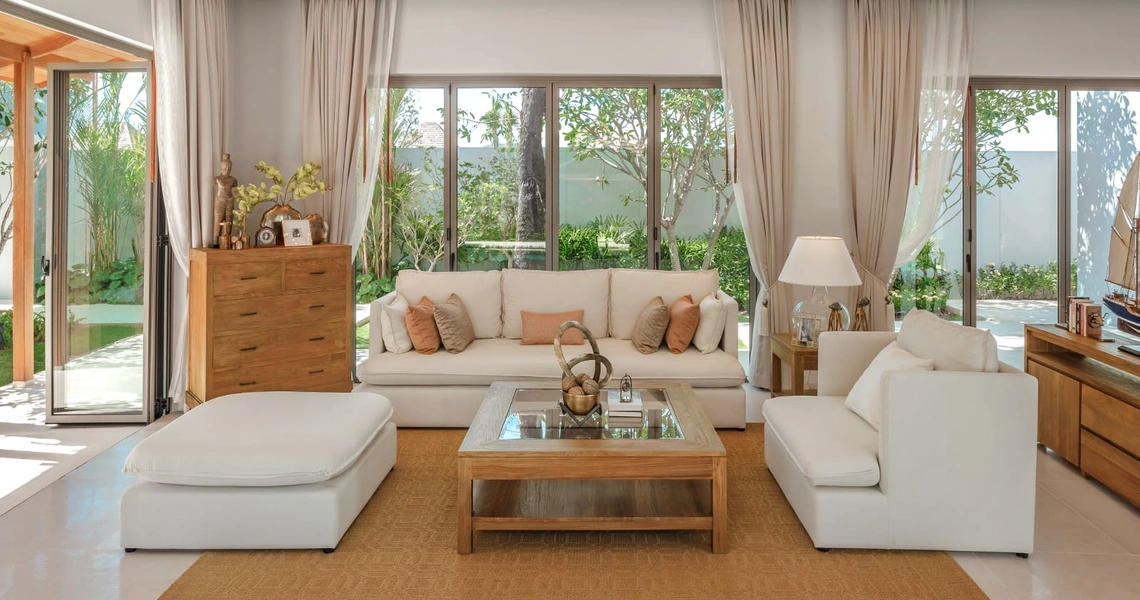 Anchan Burgundy – Living area