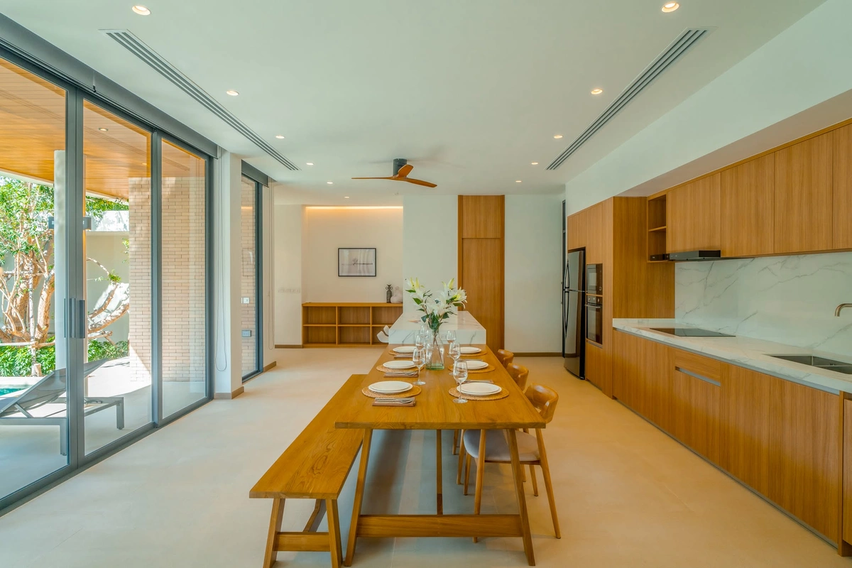 Liva Villa - dining room