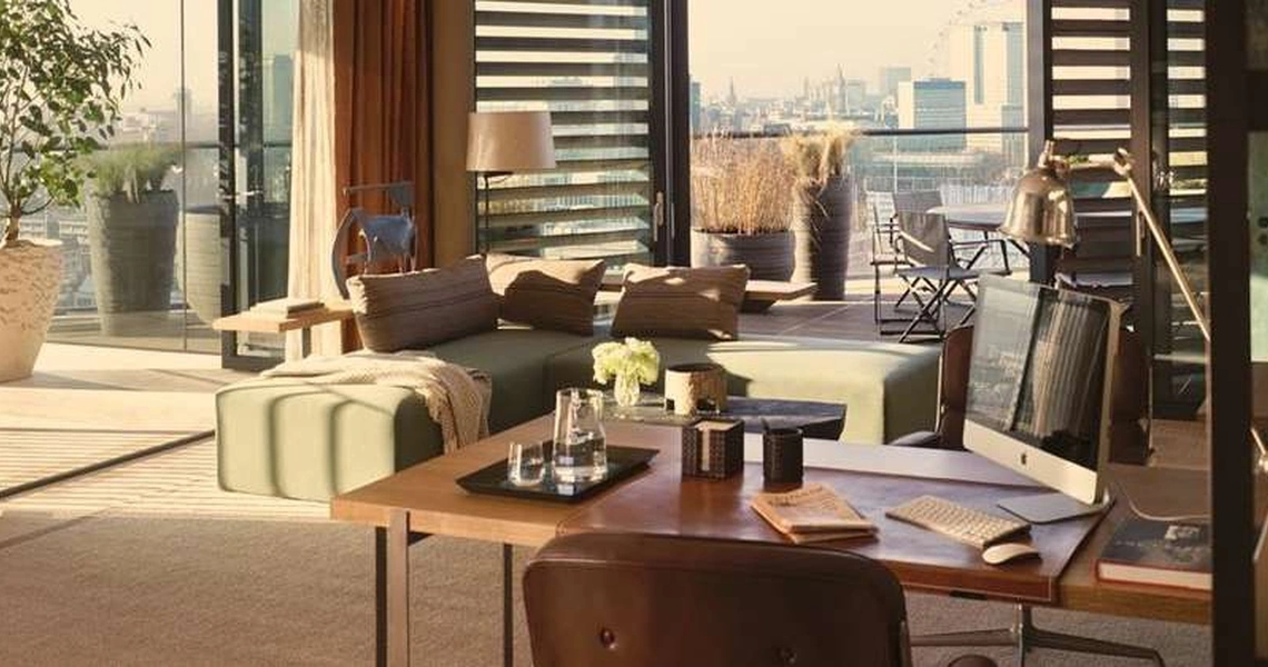 Scope Thonglor - Living Area