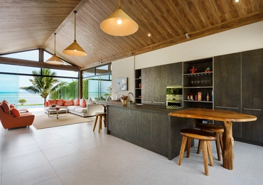 None Luxury villas on Samui 5 Bedroom Beachfront Villas in Baan Talay dining area
