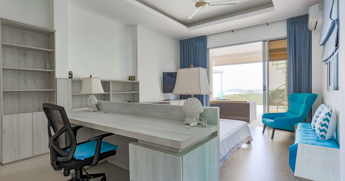 Bayside BB3 home office
