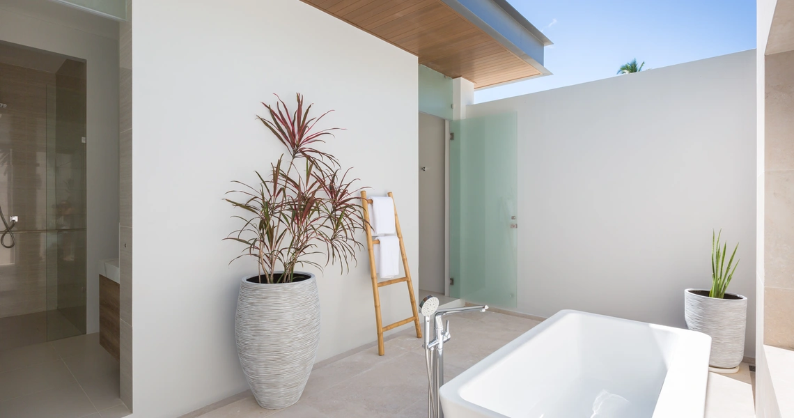 None Ultra-Luxury 7 Bedroom Beachfront Villa Samui - Out door bath tub