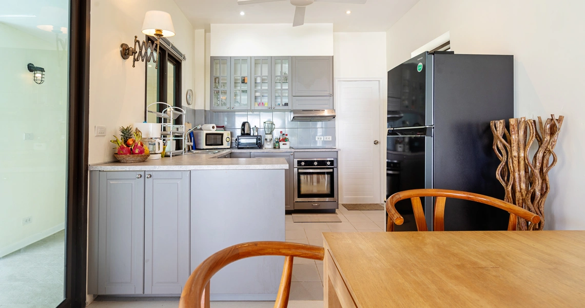 Indu Sunset dining room and kitchen