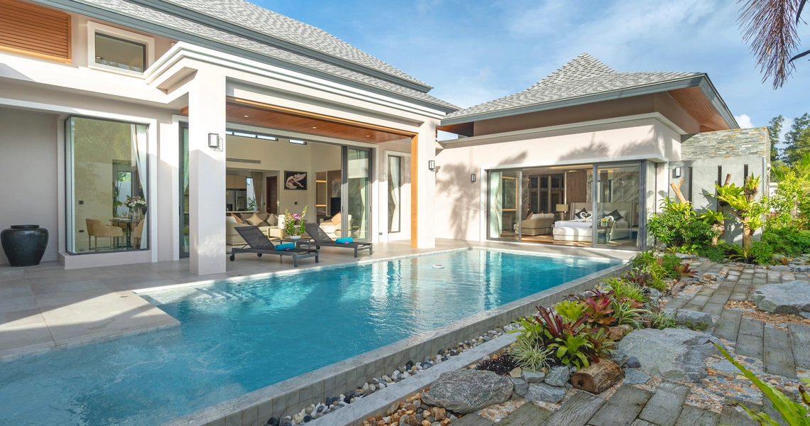 The Breeze Villas - Swimming pool