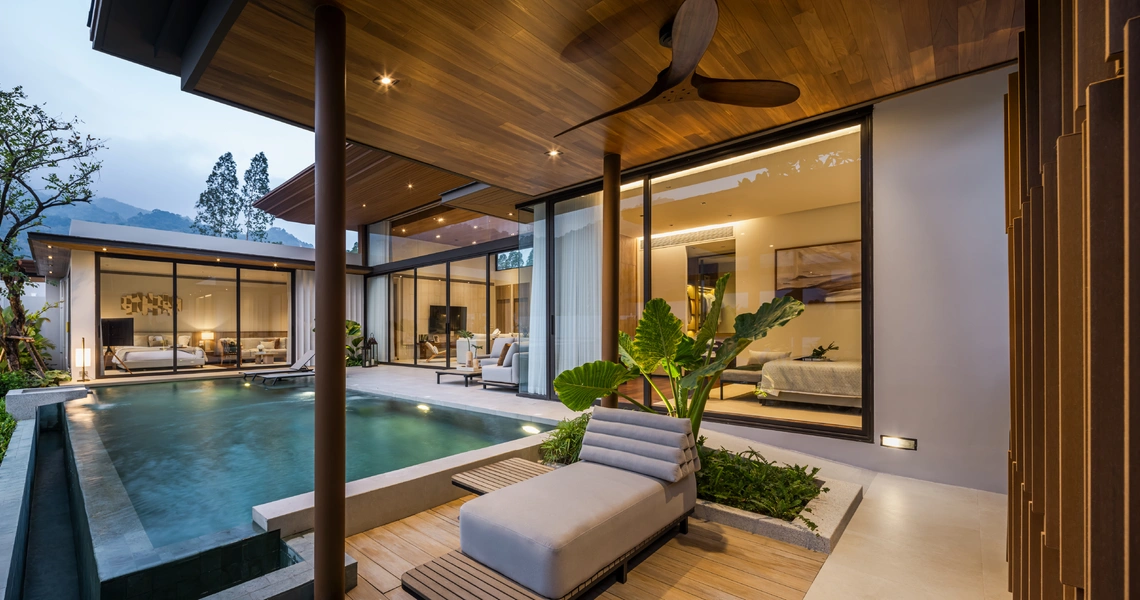 Naturale Cherngtalay - deck with pool