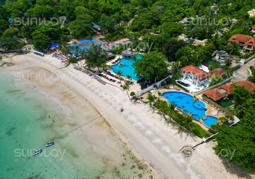 None Tongson Beachfront Villa – bird eye view