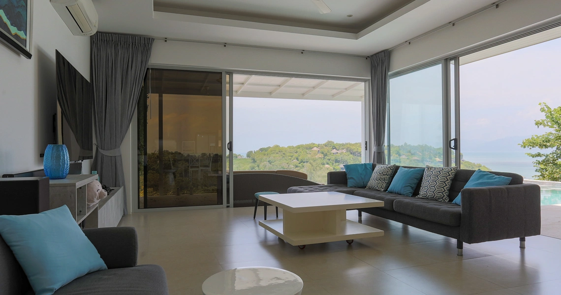 Bayside BB3 living room