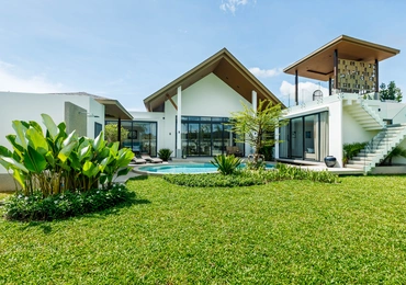 Erawana Creek -exterior