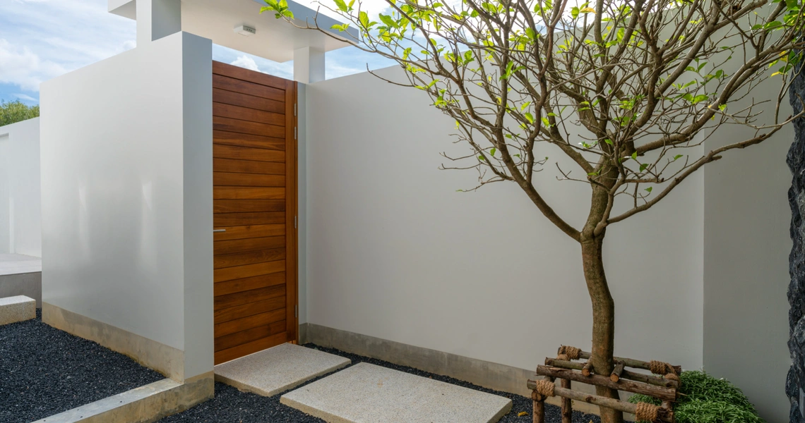 Botanica Modern Loft 2 luxury villa - entrance