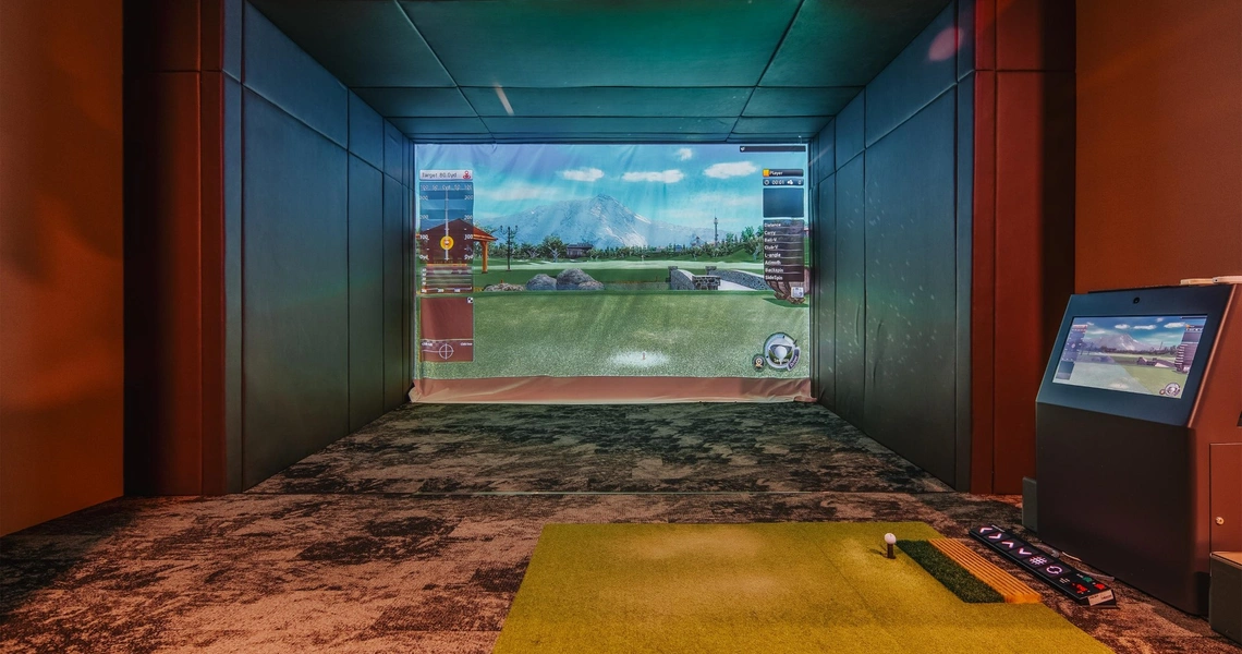 Hyde Heritage Thonglor Bangkok luxury condo - golf simulator