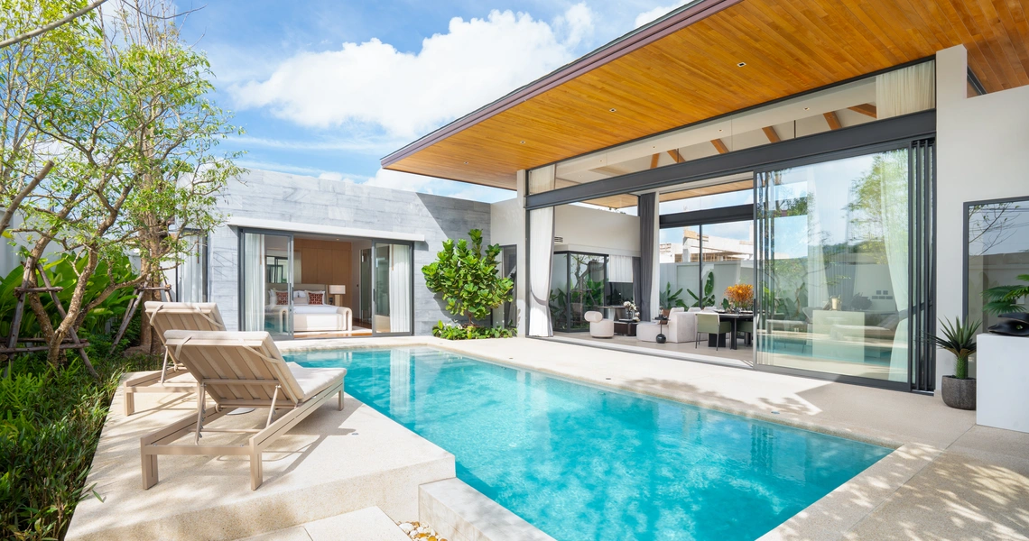 Botanica Wisdom pool and villa